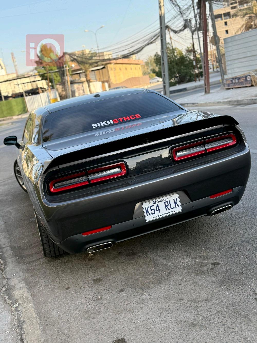 Dodge Challenger